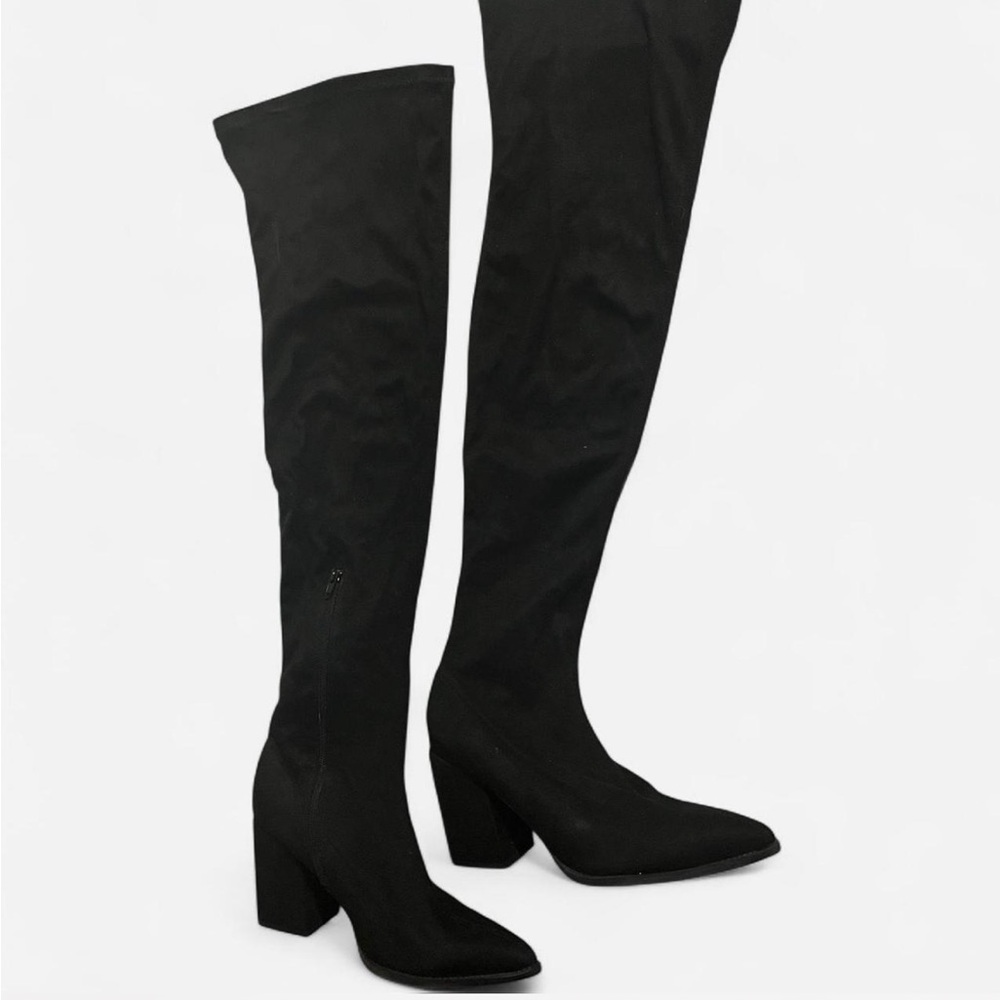 Over knee black suede boots